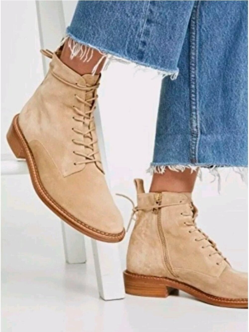 Vince Cabria Suede Lace-Up/Zip Ankle Women Boot Size 8 M Made in Italy